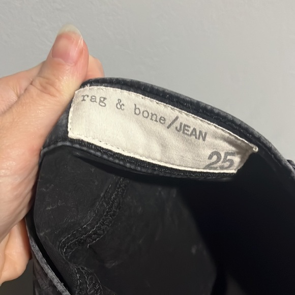 Rag & Bone Legging Jeans in Rosebowl - Picture 4 of 5